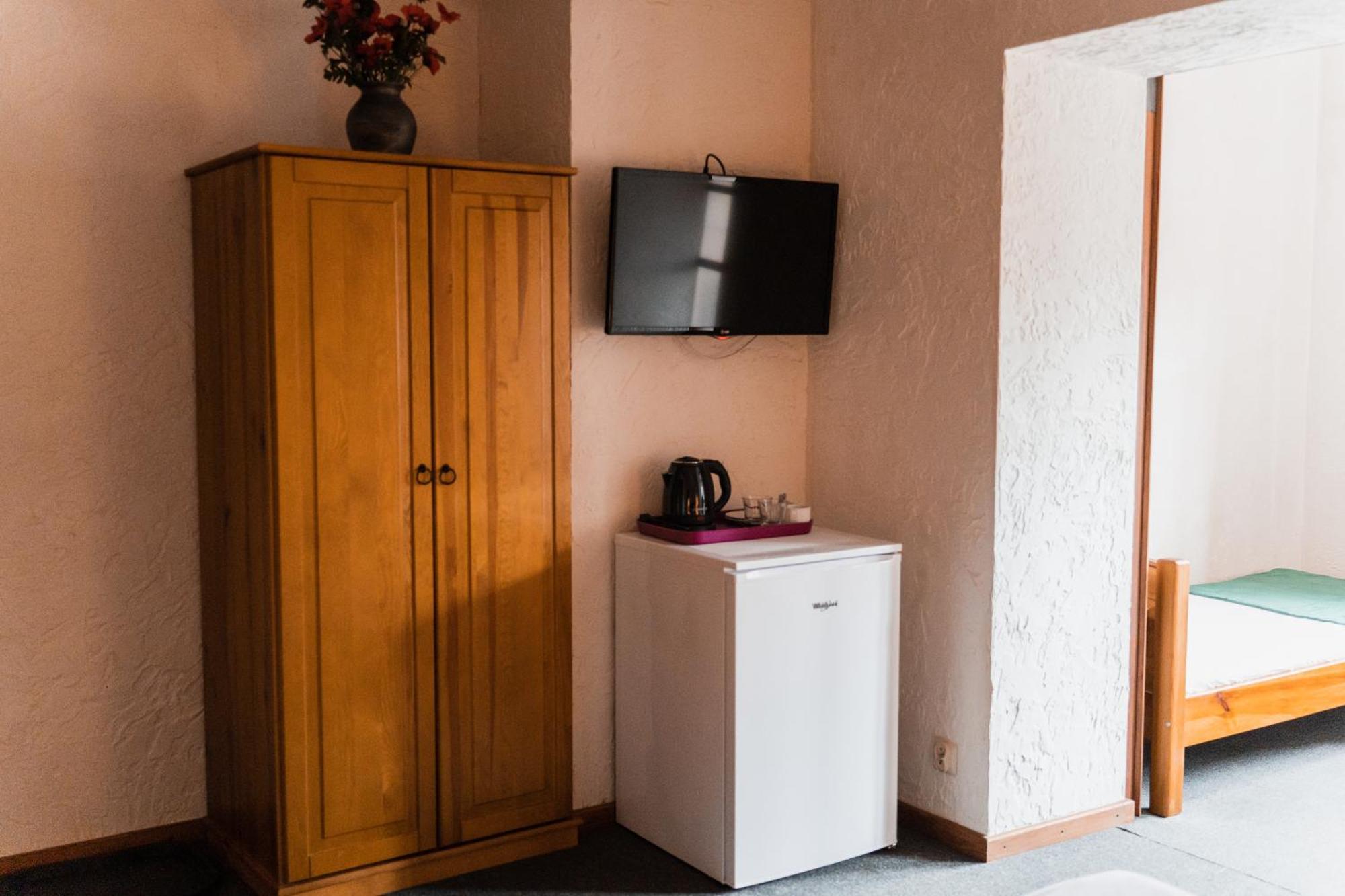 Karczma Zacisze Bed & Breakfast Krutyń Екстериор снимка